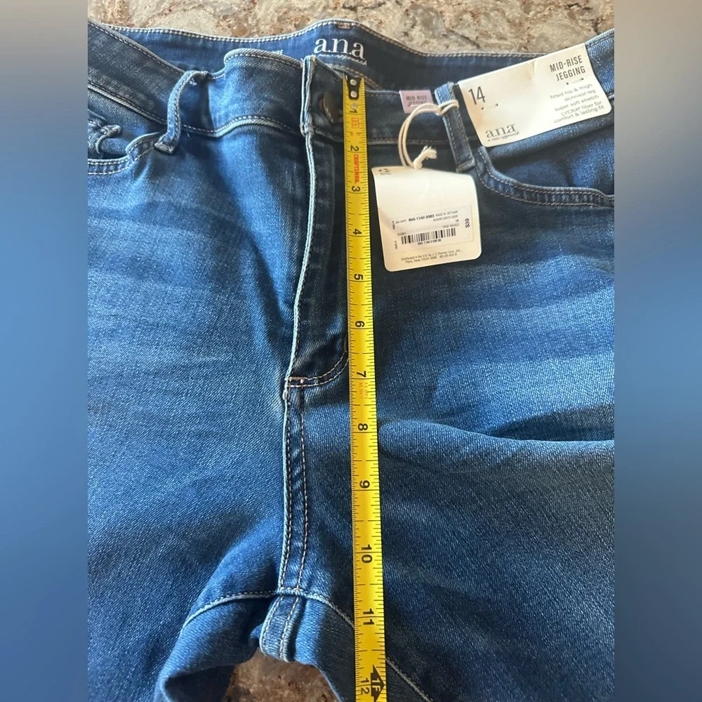 A.N.A. Mid-Rise Jeggings Size 14 New Indigo Blue Jeans - Picture 7 of 10